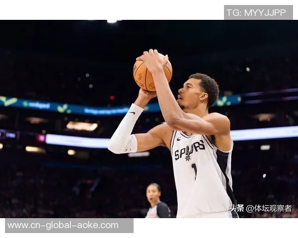 2014年2月20日马刺与开拓者激战回顾精彩瞬间与赛后分析 2014年2月20日马刺与开拓者激战回顾精彩瞬间与赛后分析