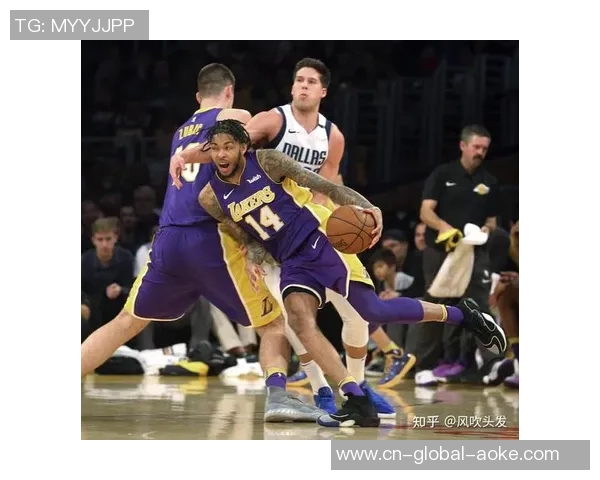 湖人对决独行侠精彩回顾11月1日比赛全场录像分析与亮点总结