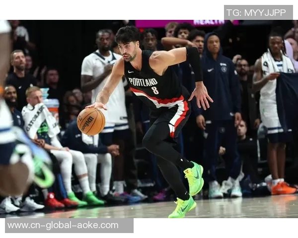 湖人逆转开拓者精彩对决回顾第4节关键时刻与精彩瞬间分析 湖人逆转开拓者精彩对决回顾第4节关键时刻与精彩瞬间分析