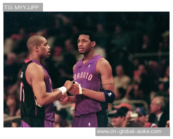 麦迪与卡特在2005年第四节的经典对决回顾与精彩瞬间分析 麦迪与卡特在2005年第四节的经典对决回顾与精彩瞬间分析